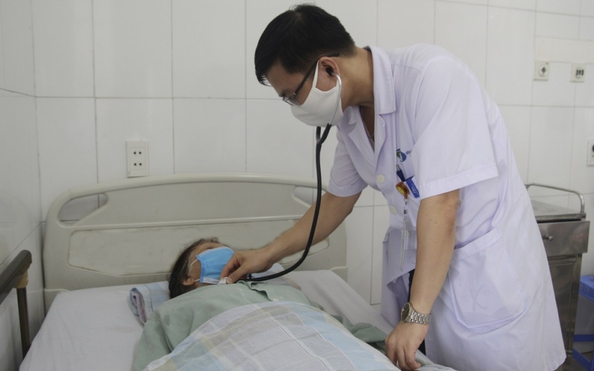 Diagramma concettuale che mostra il flusso di dati crittografati tra utente, casinò e provider di giochi