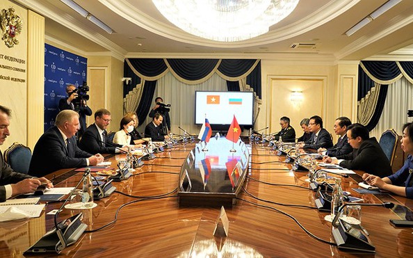 Nga cam kết đẩy nhanh bàn giao bóng đá tỷ lệ kèo nhà cái Sputnik V cho Việt Nam