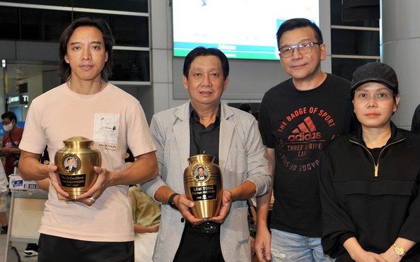 Tro cốt kèo nhà cái tỷ lệ cá cược sĩ Lam Phương đã về tới Việt Nam