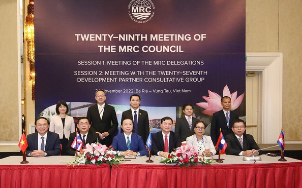 Dòng chảy sông Mê tỷ lệ bóng đá kèo nhà cái đối mặt nhiều diễn biến bất thường