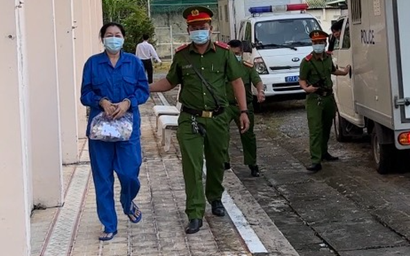 Lý do hoãn phiên tòa xét xử “trùm” buôn lậu tỷ lệ kèo nhà cái malaysia