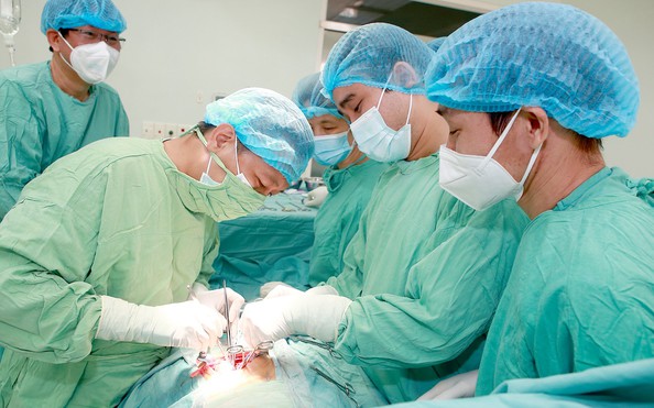 Xúc động giây phút tiễn biệt tỷ lệ kèo nhà cái 88 đầu tiên ở miền Trung hiến thận sau khi qua đời
