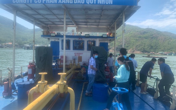 Có ngư dân nói mua dầu tỷ lệ kèo góc nhà cái cao, Cục trưởng QLTT Bình Định nói gì?