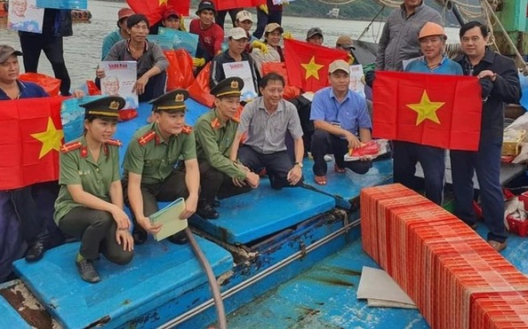 Gần 15.000 ngư tỷ lệ kèo nhà cái Bình Định đón Tết trên biển