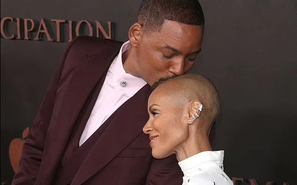 Vợ Will Smith bị “ném đá” tỷ lệ cá cược kèo nhà cái công bố ly thân 7 năm
