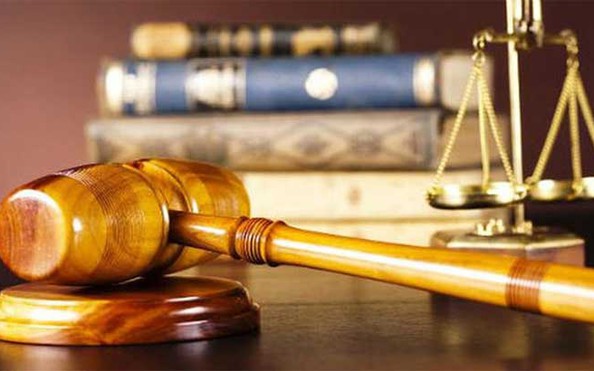 Công tỷ lệ kèo nhà cái malaysia bị khởi tố có được lãnh lương hằng tháng?