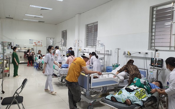 2 trường có gần 90 học tỷ lệ kèo góc nhà cái bị ngộ độc do cùng một cơ sở cung cấp thức ăn