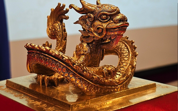 Ấn vàng "Hoàng đế chi bảo" đã được chuyển giao cho tỷ lệ kèo góc nhà cái Nam