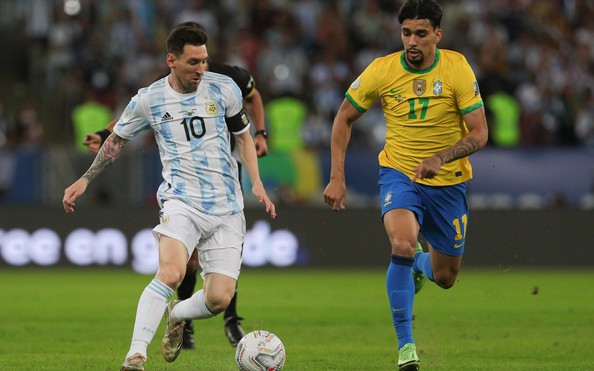 Messi xát thêm muối vào nỗi đau Brazil ?