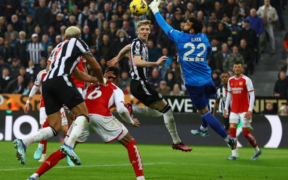 VAR bị vô hiệu hóa hay trọng tài tỷ lệ kèo nhà cái malaysia "run tay" vì Newcastle?