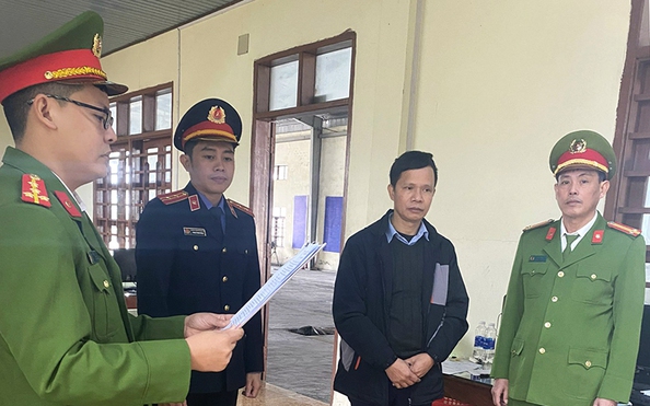 Phó giám đốc trung tâm đăng tỷ lệ bóng đá kèo nhà cái ở Quảng Bình "nhận hối lộ" 122 triệu đồng