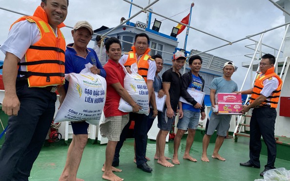Khẩn trương ứng cứu gần 150 tàu giữa tỷ lệ kèo nhà cái khơi