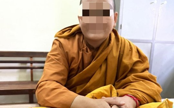 Sư giả bị phát hiện khi khất thực dịp lễ bóng đá tỷ lệ kèo nhà cái Quán Thế Âm Đà Nẵng 2023