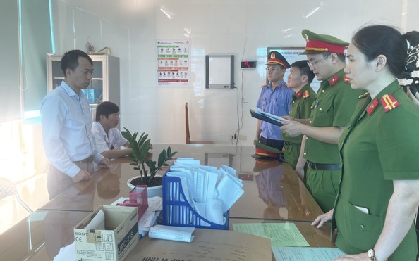 Bác sĩ, điều tỷ lệ bóng đá kèo nhà cái, lập bệnh án khống, chiếm đoạt 10 tỉ đồng tiền bảo hiểm