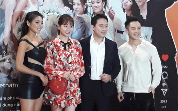 Trấn Thành và bóng đá tỷ lệ kèo nhà cái bên nhau không rời tại sự kiện