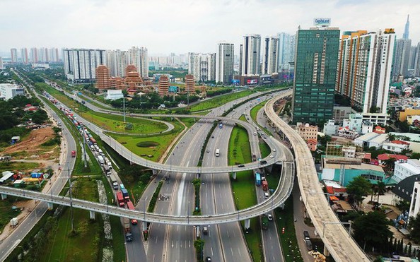 TP HCM đổi tên 7,8km Xa lộ Hà Nội