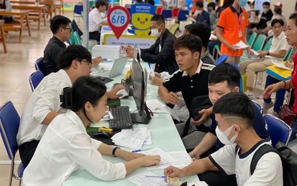 Học phí ĐH: Mỗi nơi một kiểu