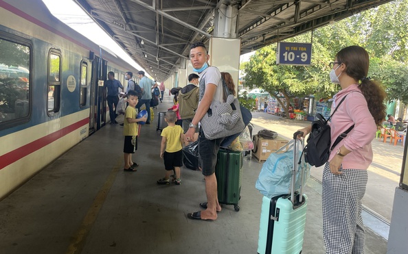Hàng ngàn vé kèo nhà cái tỷ lệ bóng đá giảm giá đậm cho hành khách