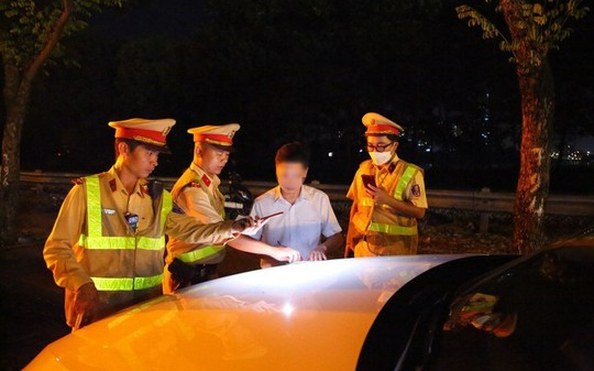 Vụ chủ tịch tỷ lệ kèo nhà cái hôm nay "không chịu" đo nồng độ cồn: Quận thực hiện quy trình để xử lý nghiêm