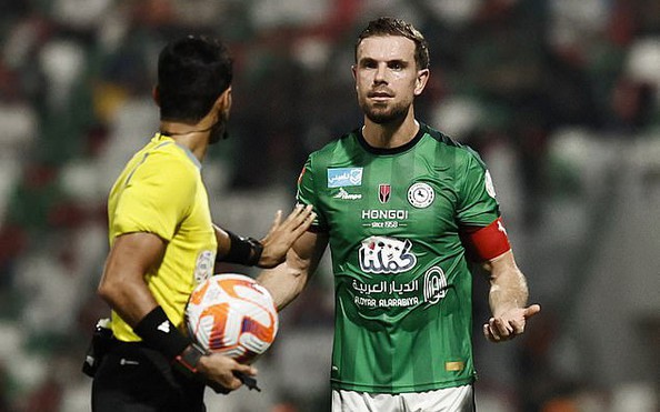 Vỡ mộng ở Ả Rập Saudi, Jordan Henderson "đào thoát" về châu Âu