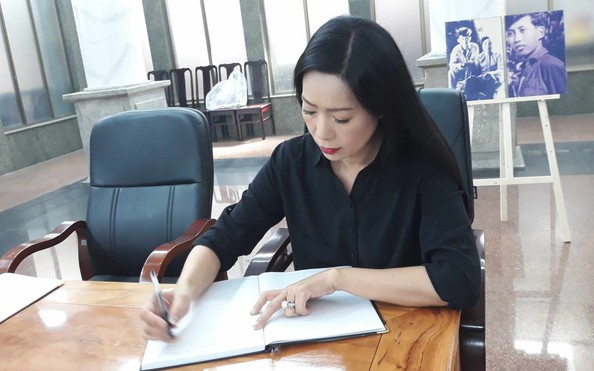 NSND tỷ lệ kèo nhà cái 88, NSND Trịnh Kim Chi... tiễn biệt đạo diễn - NSƯT Lê Văn Duy