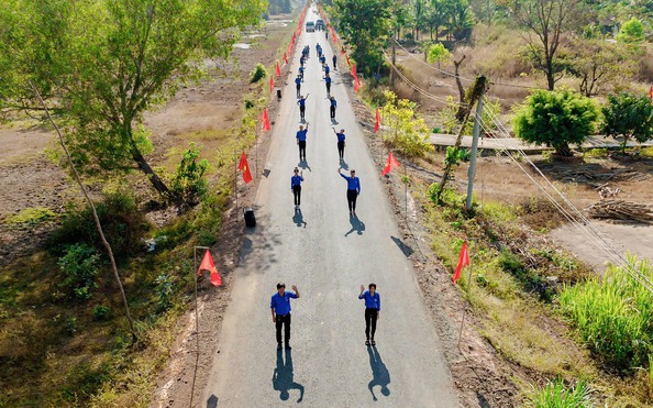 Tỉnh Đoàn Tây Ninh chăm lo hơn 1 tỉ đồng trong ngày đầu thực hiện "kèo nhà cái tỷ lệ bóng đá tình nguyện"