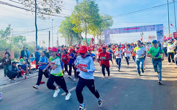 Hơn 220 thiếu tỷ lệ kèo góc nhà cái tham gia giải chạy Kids Run 2024 tại huyện Tuy Đức