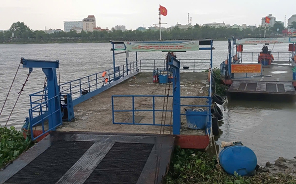 Quận Bình Thạnh thông kèo nhà cái tỷ lệ bóng đá về hoạt động phà Bình Quới