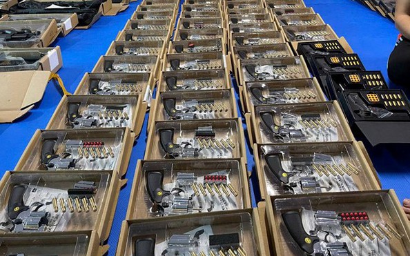 Các đối tượng trong đường dây mua bán hơn 1.000 khẩu súng khai gì?