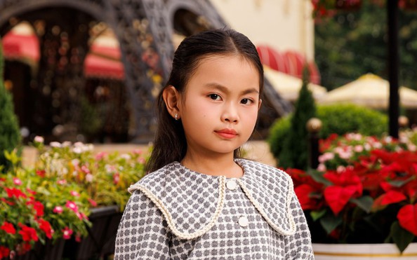 tỷ lệ kèo góc nhà cái nhí Trúc Hà ấn tượng trong bộ ảnh mới