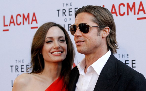 Angelina Jolie và Brad tỷ lệ kèo góc nhà cái kết thúc "cuộc chiến" ly hôn