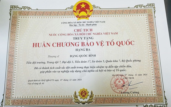 Chủ tịch nước truy tặng Huân chương Bảo vệ Tổ quốc hạng Ba cho 12 tỷ lệ kèo góc nhà cái