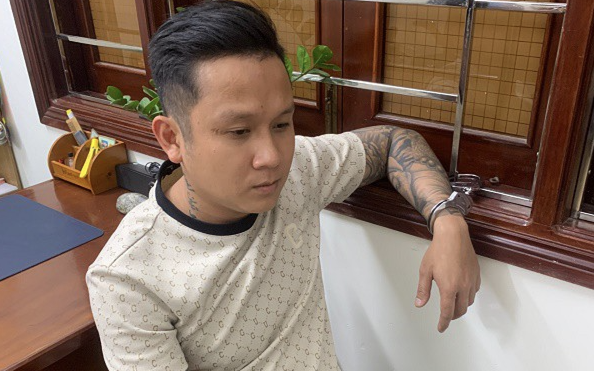 Tuần tra, công tỷ lệ kèo nhà cái malaysia phát hiện đối tượng bị truy nã “lai rai” trong quán nhậu