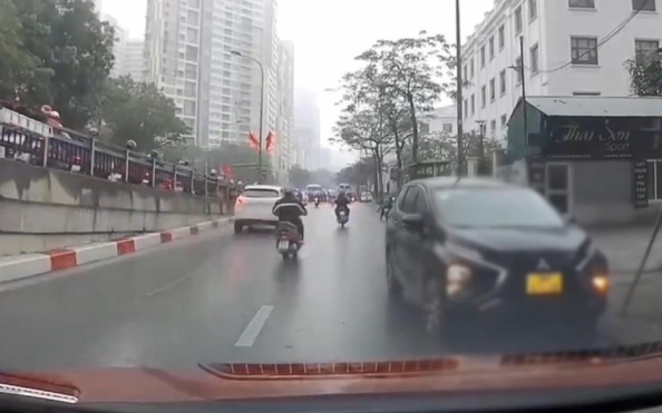 Tài xế ôtô đi ngược chiều thách thức, đe dọa hành hung tỷ lệ kèo góc nhà cái đi đường