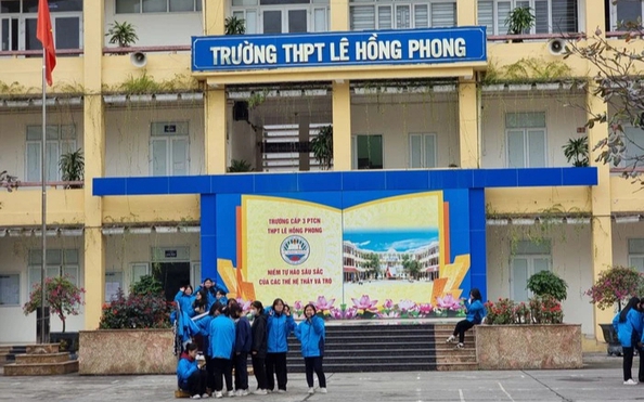 Phụ tỷ lệ kèo nhà cái malaysia bức xúc vì phải đóng gần 3 triệu đồng cho con đi trải nghiệm
