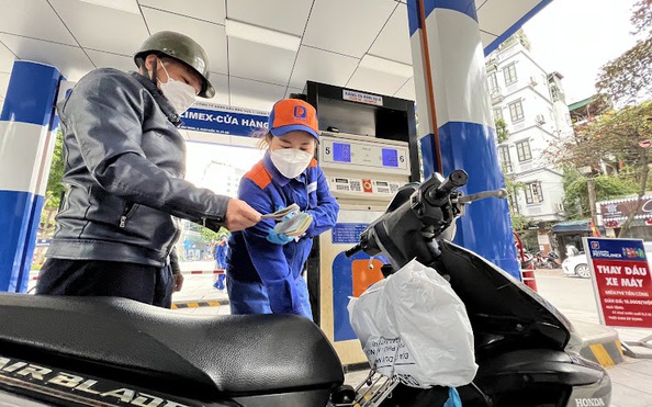 Sớm có lộ trình điều chỉnh giá tỷ lệ kèo nhà cái 88 mặt hàng thiết yếu như điện, xăng dầu, dịch vụ y tế