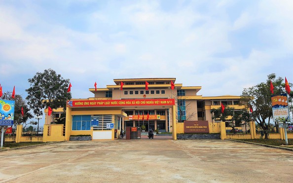 Một trưởng phòng ở Quảng Bình xin thôi giữ chức vụ để làm nhân viên
