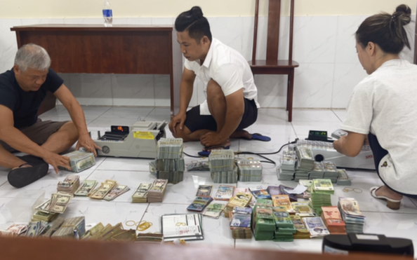 Bịt lỗ bóng đá tỷ lệ kèo nhà cái lập công ty "ma"