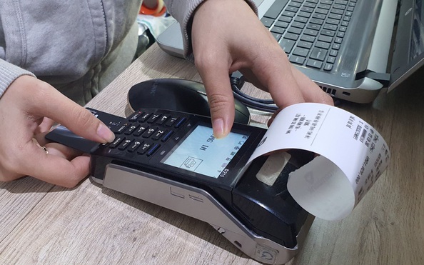 Máy POS D210 Eximbank - Thiết bị thanh toán tiêu chuẩn dành cho doanh nghiệp
