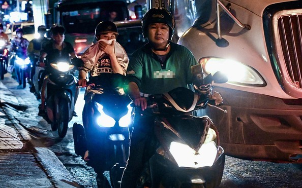 Đường Nguyễn Xiển là "nỗi khổ" của tỷ lệ cá cược kèo nhà cái dân sau 22 giờ ở TP Thủ Đức