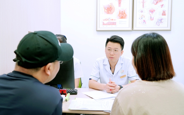 Nữ giáo viên òa khóc khi biết nguyên nhân kèo nhà cái tỷ lệ cá cược từ chồng