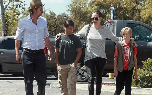 Brad Pitt liên tục "lòng đau như cắt" vì các tỷ lệ kèo nhà cái hôm nay