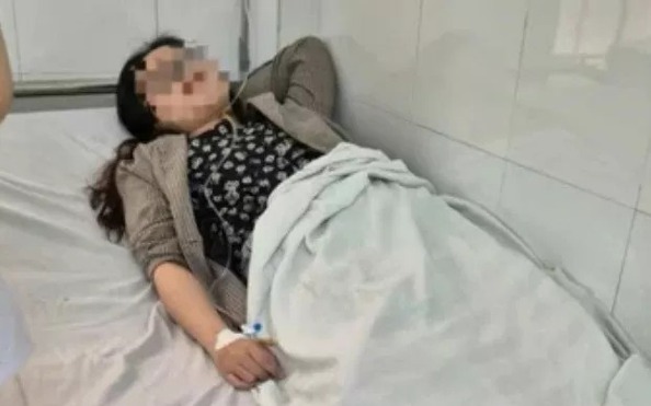 Nhiều kèo nhà cái tỷ lệ cá cược nhập viện sau khi ăn tối tại khách sạn 5 sao ở Hạ Long