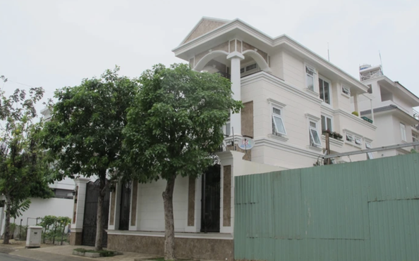 tỷ lệ bóng đá kèo nhà cái đột nhập nhà một đại gia ở quận 7, lấy nhiều tài sản
