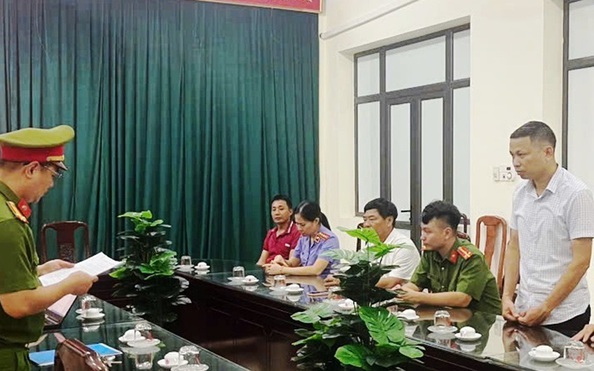 Một giám đốc quỹ tín dụng bị khởi tố