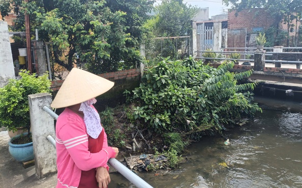 Nỗi ám ảnh bên con suối chảy qua Bình Dương và Đồng Nai