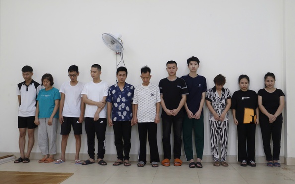 Phá đường dây đánh bạc xuyên quốc tỷ lệ kèo nhà cái hơn 250 tỉ đồng, thu giữ nhiều ôtô đắt tiền