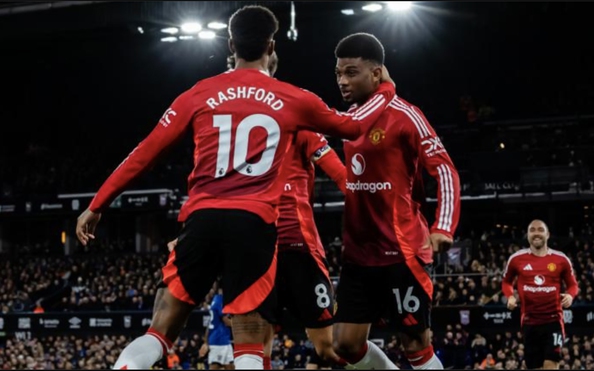 Số phận trái ngược bóng đá tỷ lệ kèo nhà cái Amad và Rashford