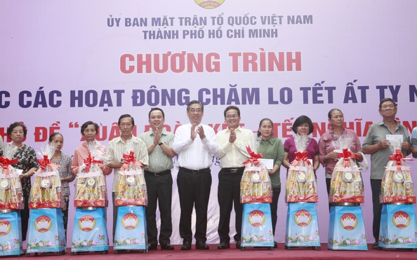TP HCM khai mạc các hoạt động chăm tỷ lệ kèo nhà cái Tết Ất Tỵ 2025