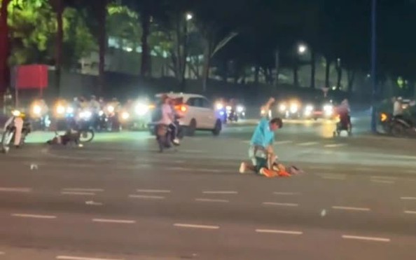 NÓNG: Đã bắt được đối tượng đánh tỷ lệ kèo nhà cái 88 đàn ông dã man sau va chạm giao thông ở Bình Dương